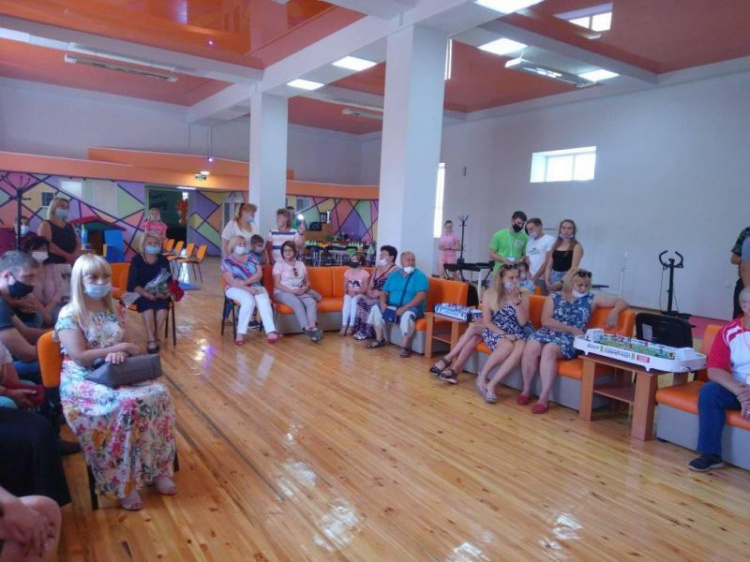 У Покровському районі відкрився сучасний молодіжний центр «МІСТ-ОК»